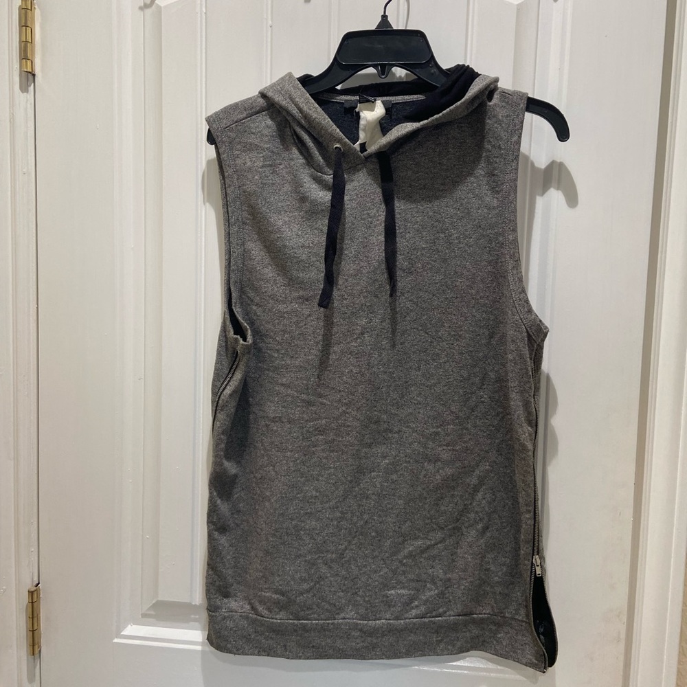 Side zip hooded vest